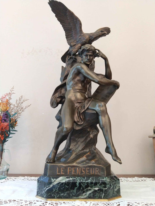 Sculpture bronze Emile PICAULT - Le Penseur, une œuvre d'art du 19e siècle à admirer