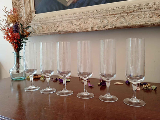 Flûtes à champagne gravées cristal d'Arques Matignon années 70 - Ensemble de 6 pièces