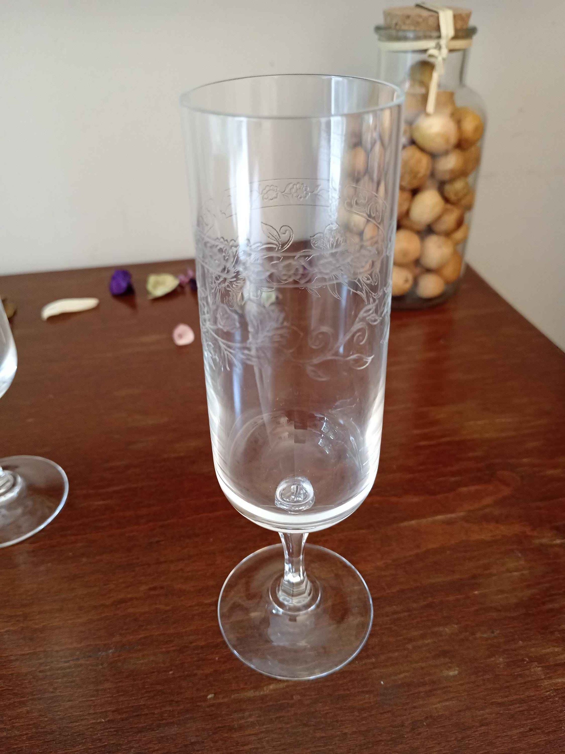 Flûtes à champagne gravées cristal d'Arques Matignon années 70 - Ensemble de 6 pièces