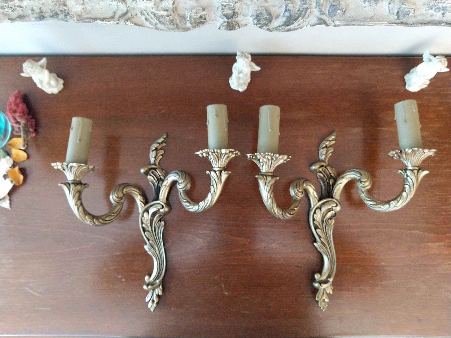 Paire d'applique bronze style Louis XV électrifiées, luminaire classique français