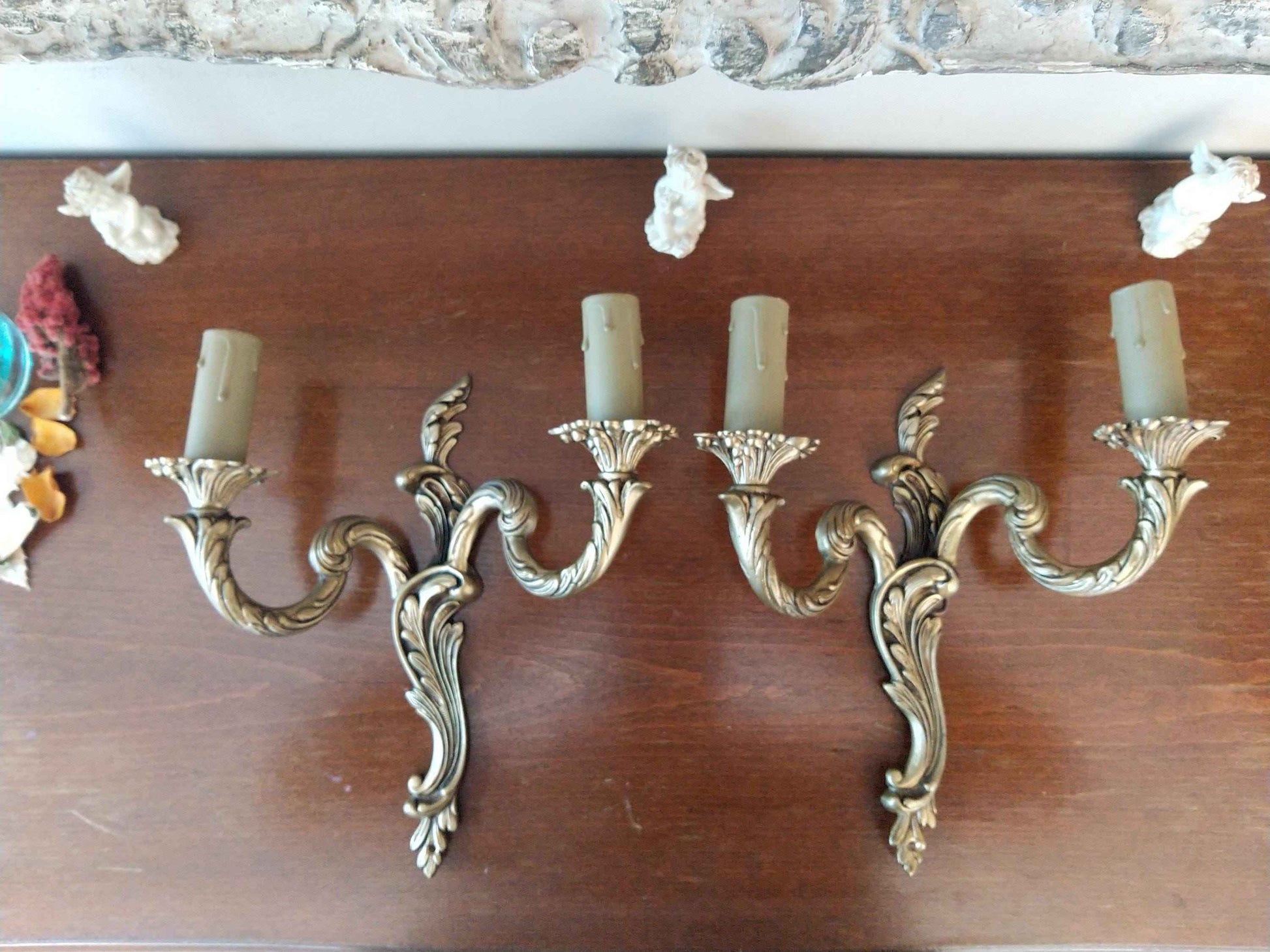 Paire d'applique bronze style Louis XV électrifiées, luminaire classique français
