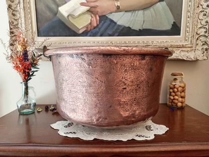 Grand chaudron cuivre ancien décor oriental 5.2 kg - Artisanat authentique