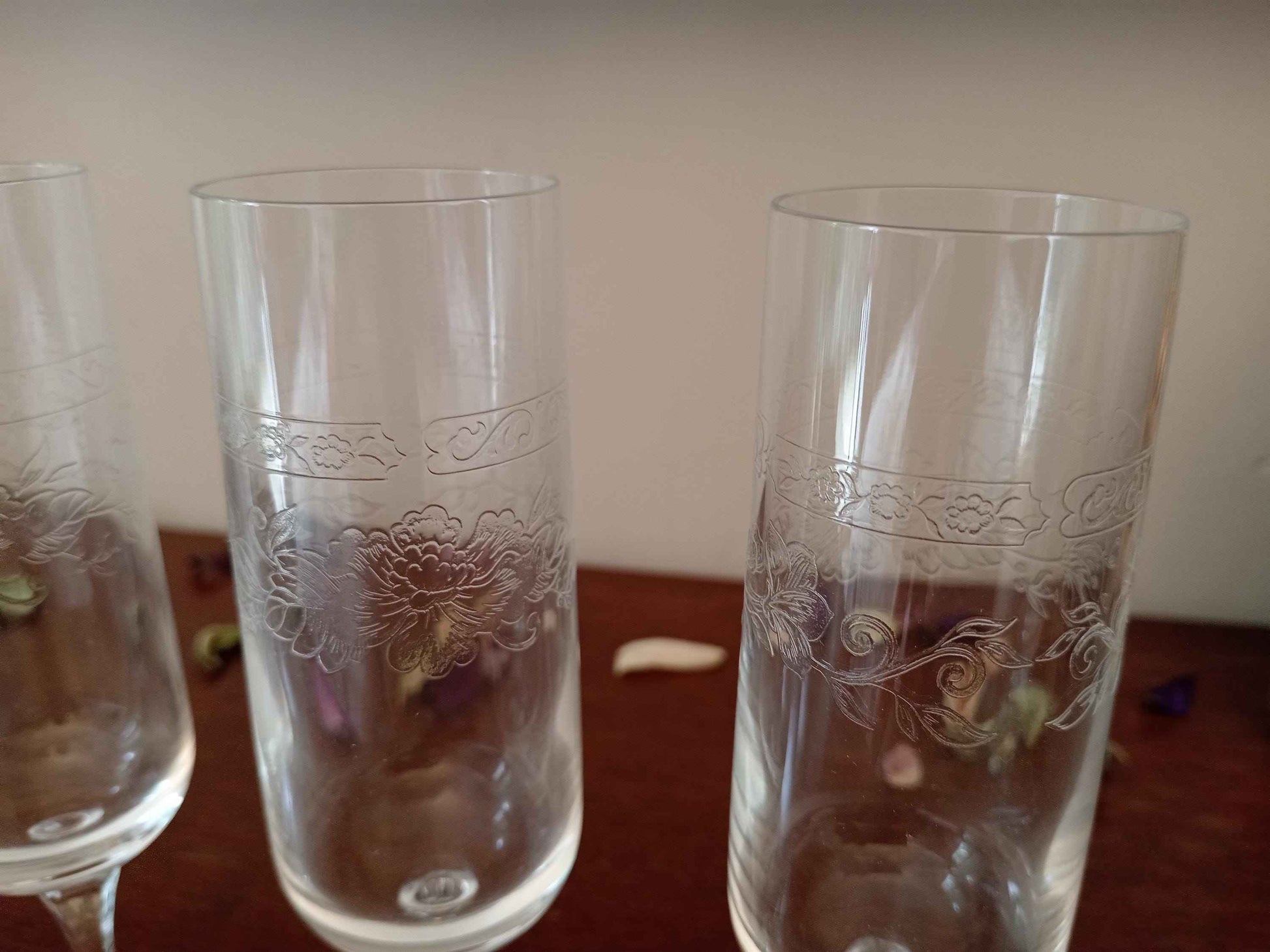 Flûtes à champagne gravées cristal d'Arques Matignon années 70 - Ensemble de 6 pièces