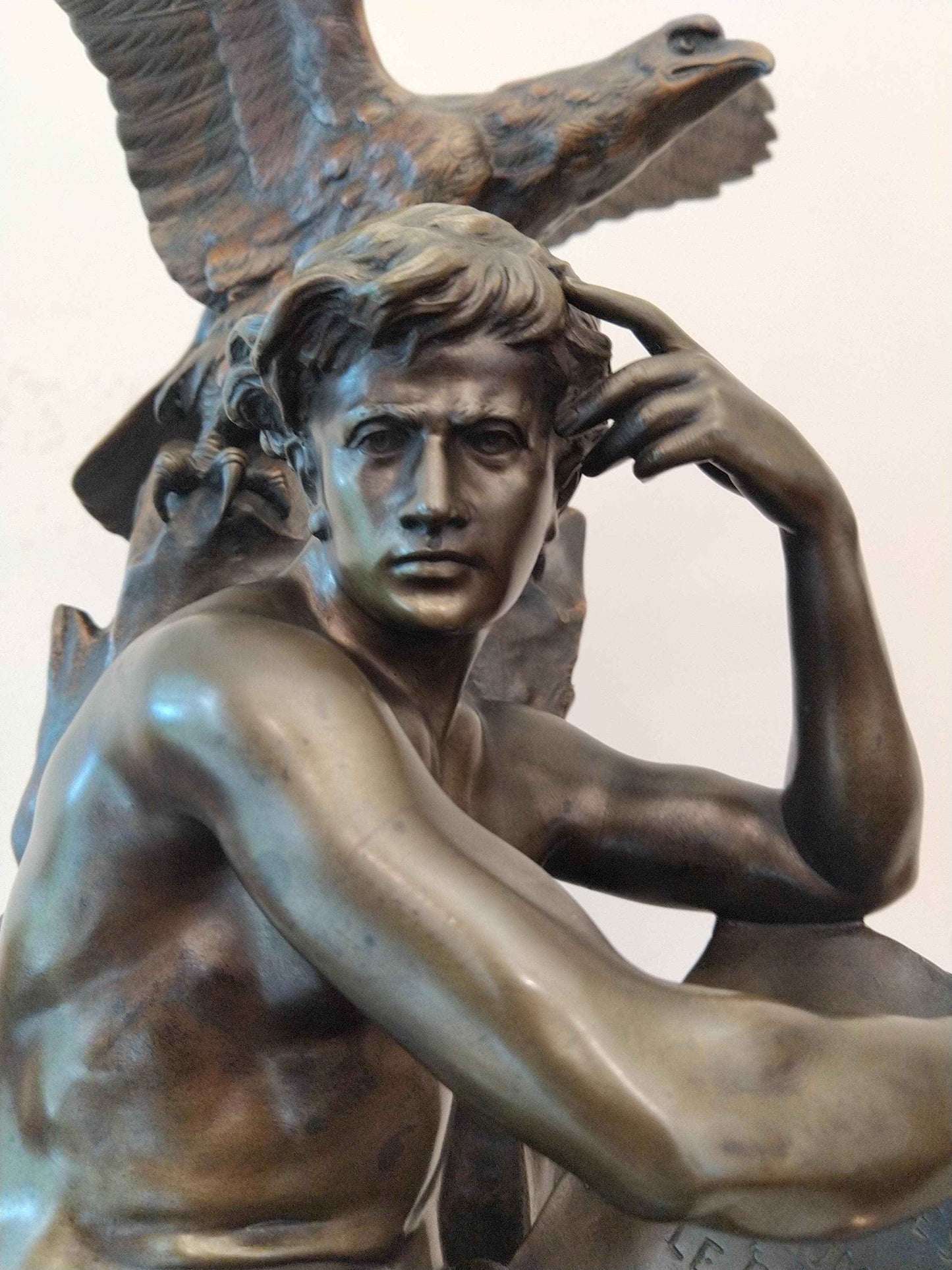 Sculpture bronze Emile PICAULT - Le Penseur, une œuvre d'art du 19e siècle à admirer