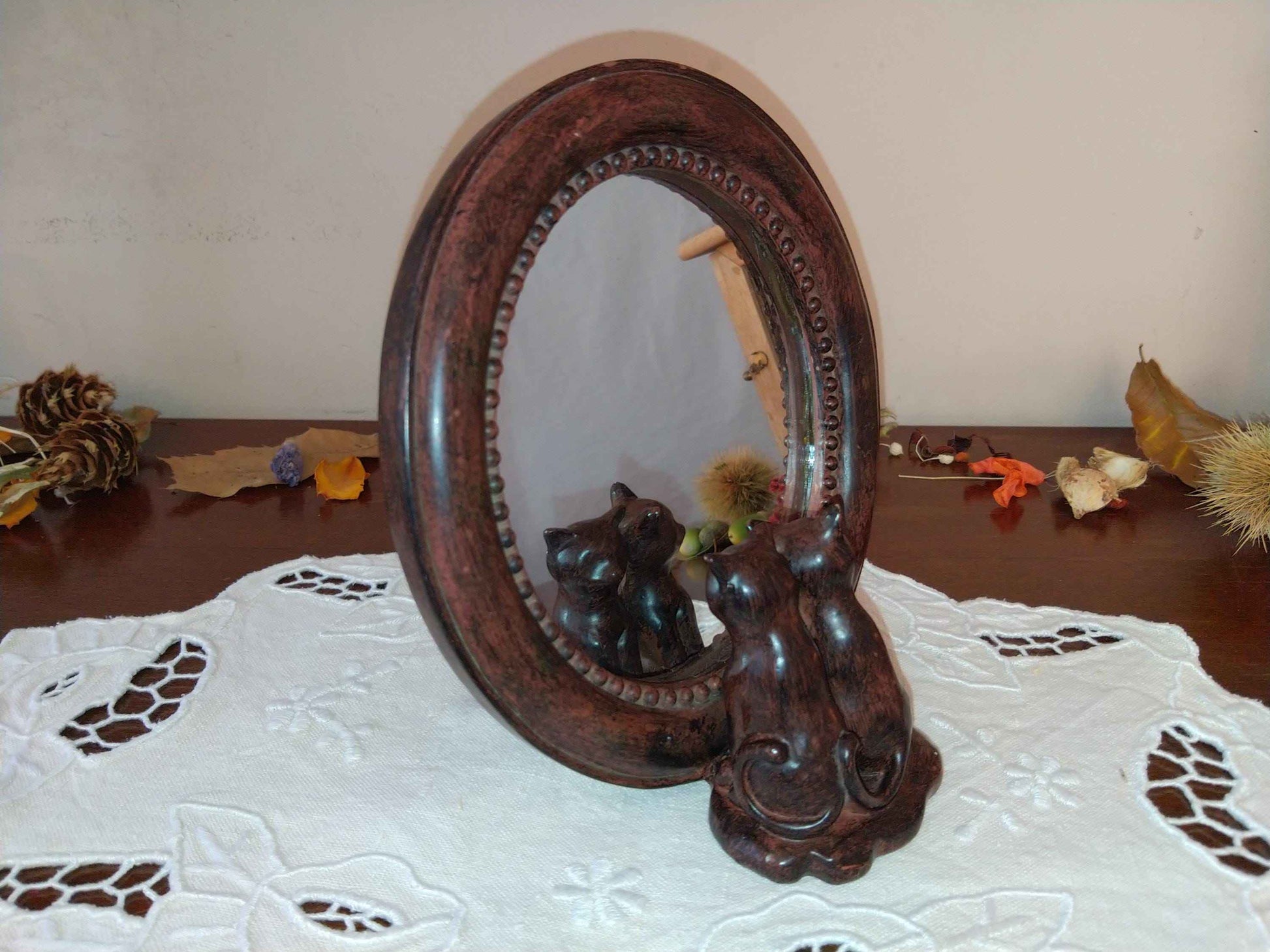 Ravissant miroir motif chats décoratif à poser pour une élégance féline