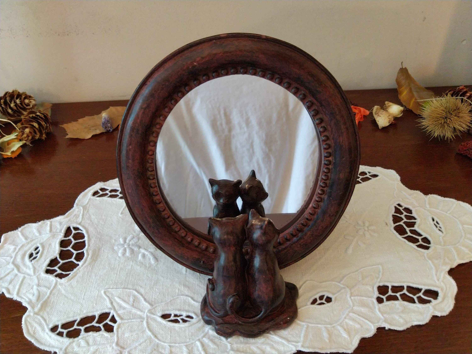 Ravissant miroir motif chats décoratif à poser pour une élégance féline