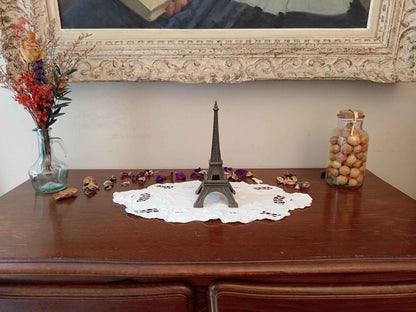 Souvenir Tour Eiffel métal vintage des années 70-80 à Paris