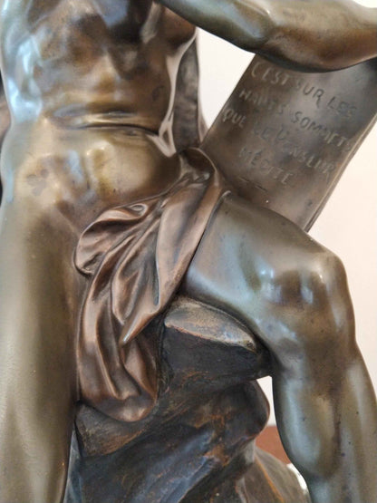 Sculpture bronze Emile PICAULT - Le Penseur, une œuvre d'art du 19e siècle à admirer