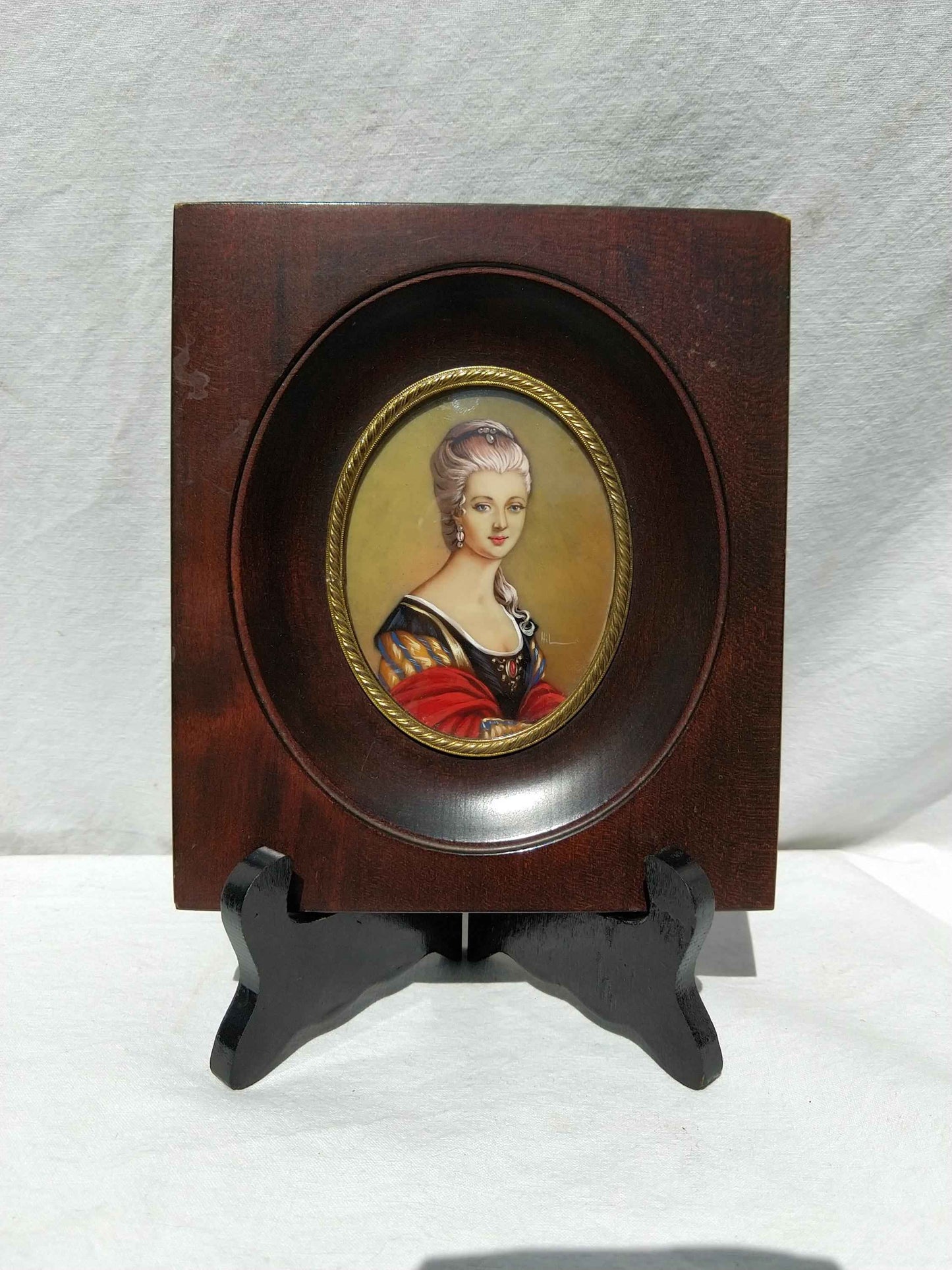 Peinture à l'huile miniatures HIL - Portrait élégant d'une femme du milieu du 20ème siècle