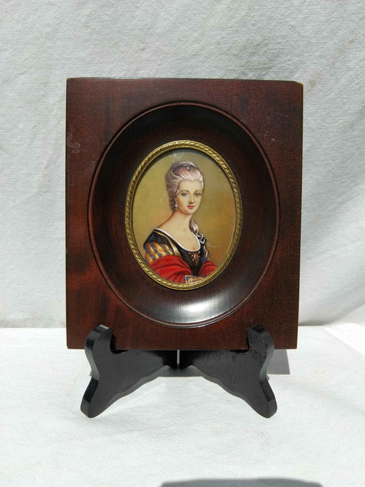 Peinture à l'huile miniatures HIL - Portrait élégant d'une femme du milieu du 20ème siècle