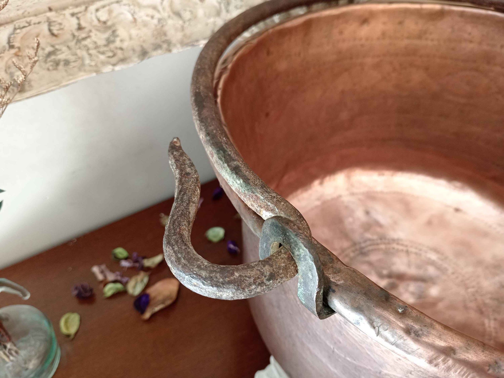 Grand chaudron cuivre ancien décor oriental 5.2 kg - Artisanat authentique