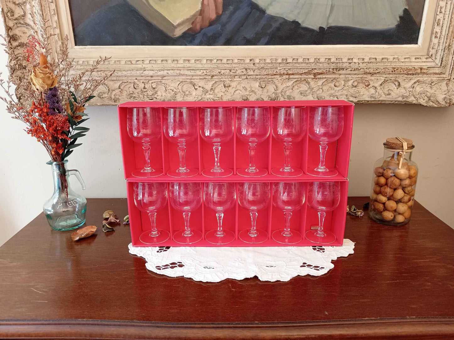 Lot de 12 verres à vin gravés cristal d'Arques modèle Matignon années 70